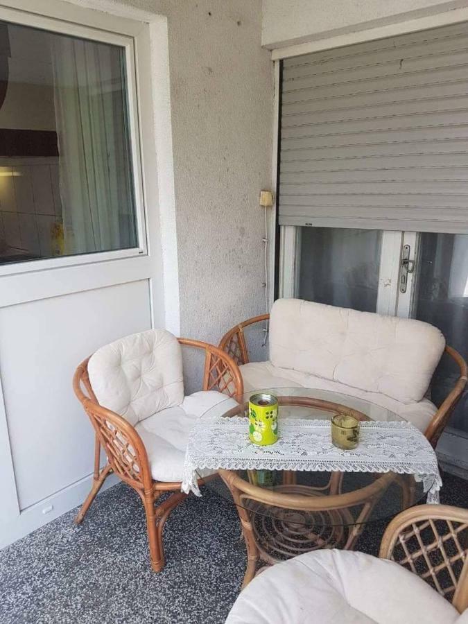 Apartman Mladenka Crikvenica Exterior foto